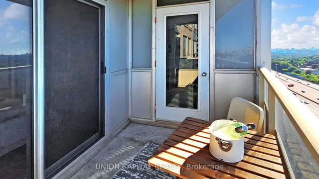 Additional image 15 of 3 Rean Dr Unit 1909