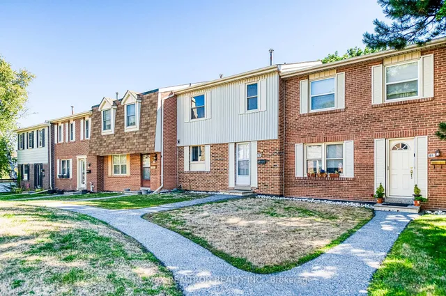 Additional image 3 of 91 L'Amoreaux Dr Unit 79