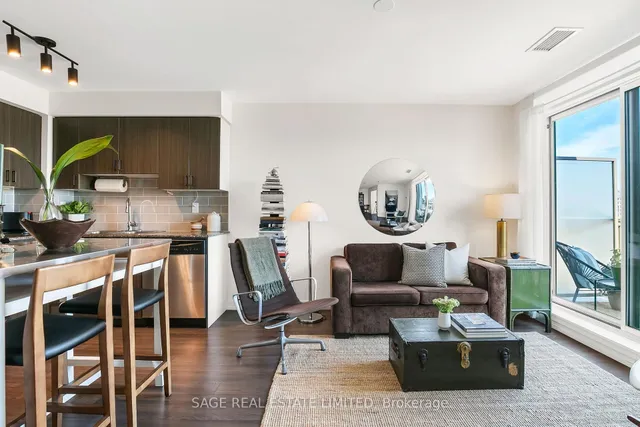 Additional image 9 of 812 Lansdowne Ave Unit 1304