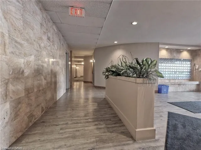 Additional image 4 of 3227 King St Unit 1011