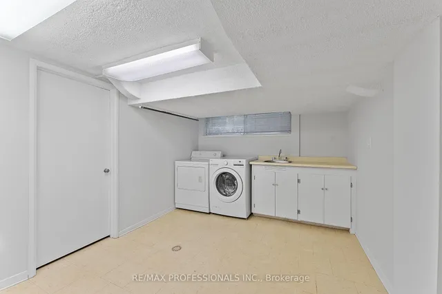 Additional image 41 of 28 Colwood Rd