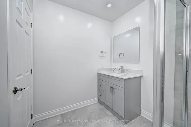 Additional image 14 of 31 Troy St