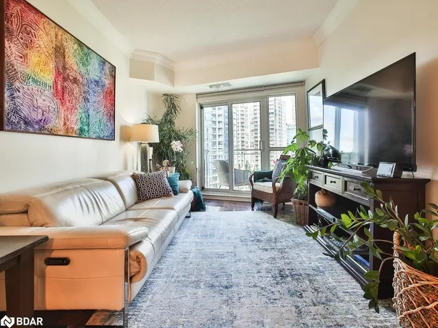 Additional image 9 of 2111 Lake Shore Blvd Unit 719