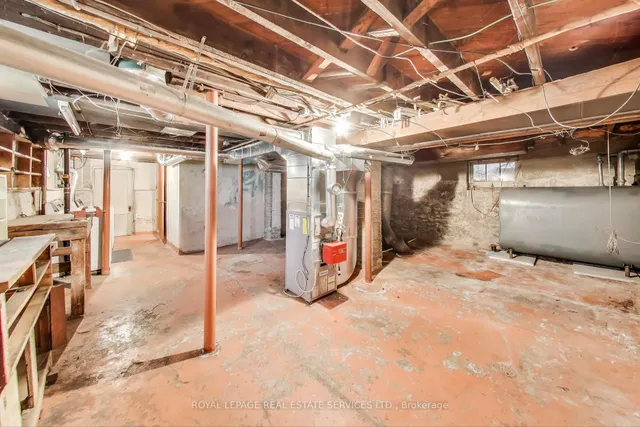 Additional image 33 of 418 Willard Ave