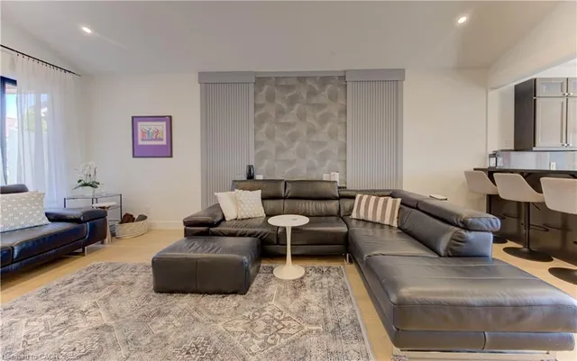 Additional image 11 of 366 Pine Valley Dr