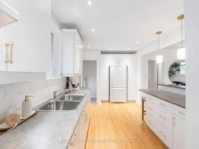 Additional image 15 of 11 Briar Dale Blvd