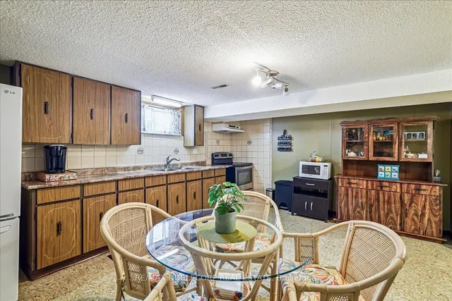 Additional image 11 of 65 Exbury Rd