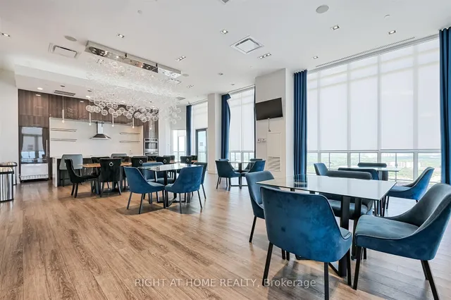 Additional image 24 of 10 Park Lawn Rd Unit 620