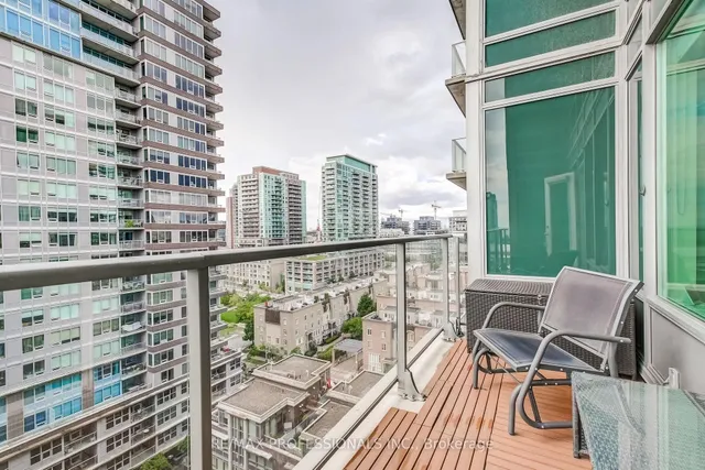 Additional image 19 of 55 East Liberty St Unit 1210