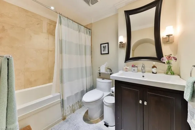 Additional image 24 of 39 Twenty Fourth St