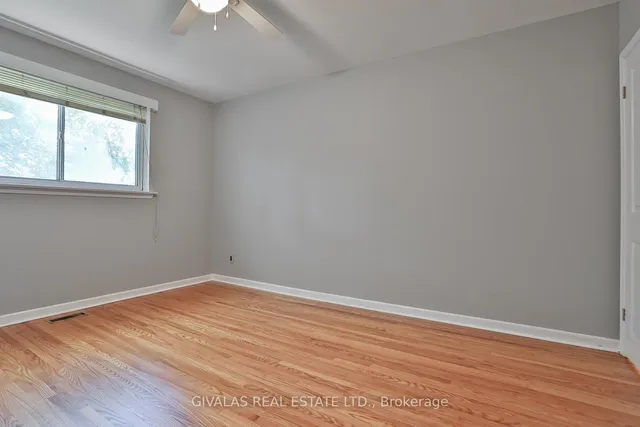 Additional image 15 of 63 Alpaca Dr