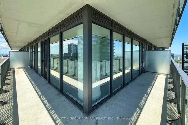 Additional image 29 of 42 Charles St Unit 4403