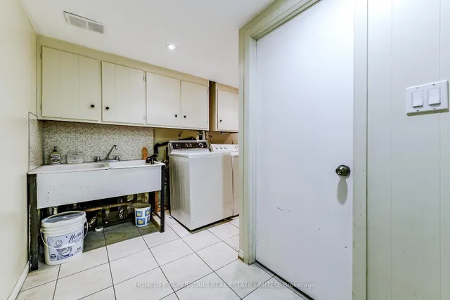Additional image 35 of 3987 Bloor St