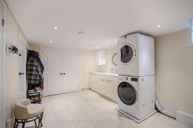 Additional image 35 of 92 Saskatoon Dr