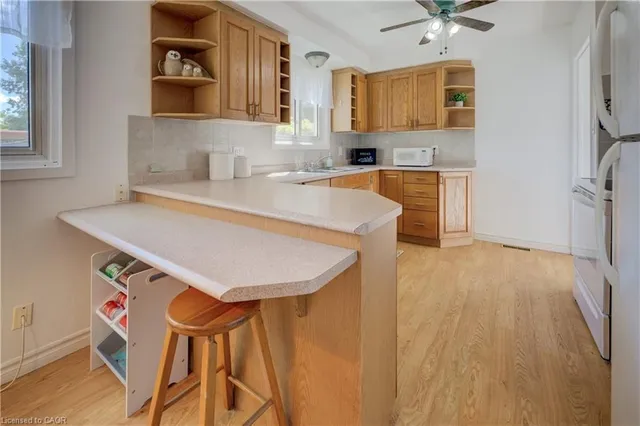 Additional image 13 of 73 Overlea Dr