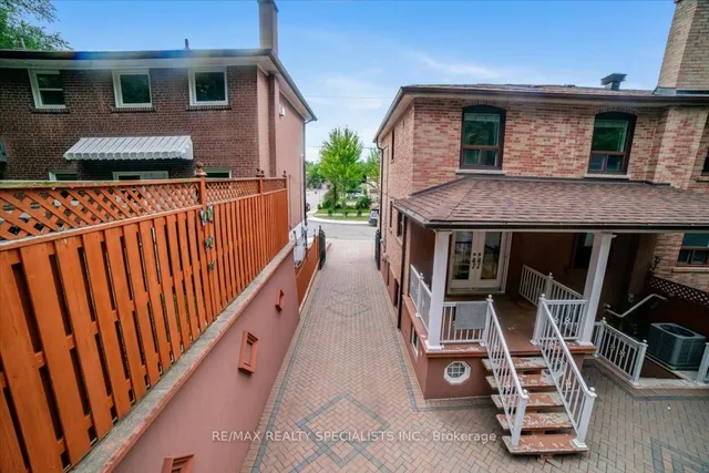 Additional image 21 of 26 Edinborough Crt