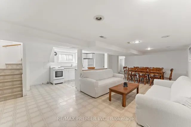 Additional image 27 of 138 Kane Ave