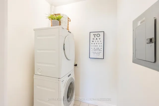 Additional image 38 of 2662 Bloor St Unit 904