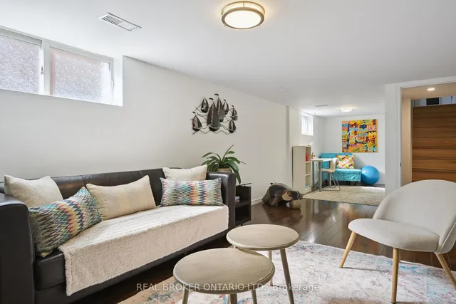 Additional image 22 of 28 Galbraith Ave