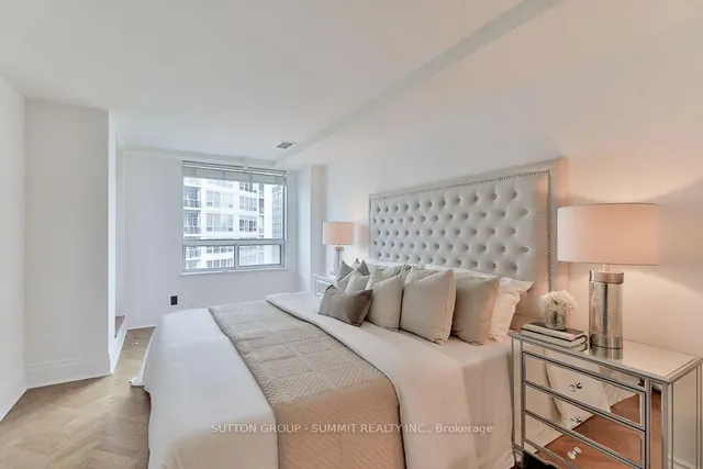 Additional image 30 of 102 Bloor St Unit Ph07