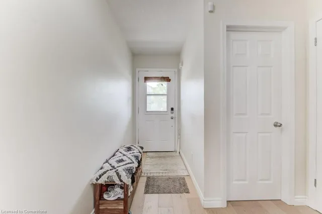 Additional image 6 of 220 Lemon Grass Cres