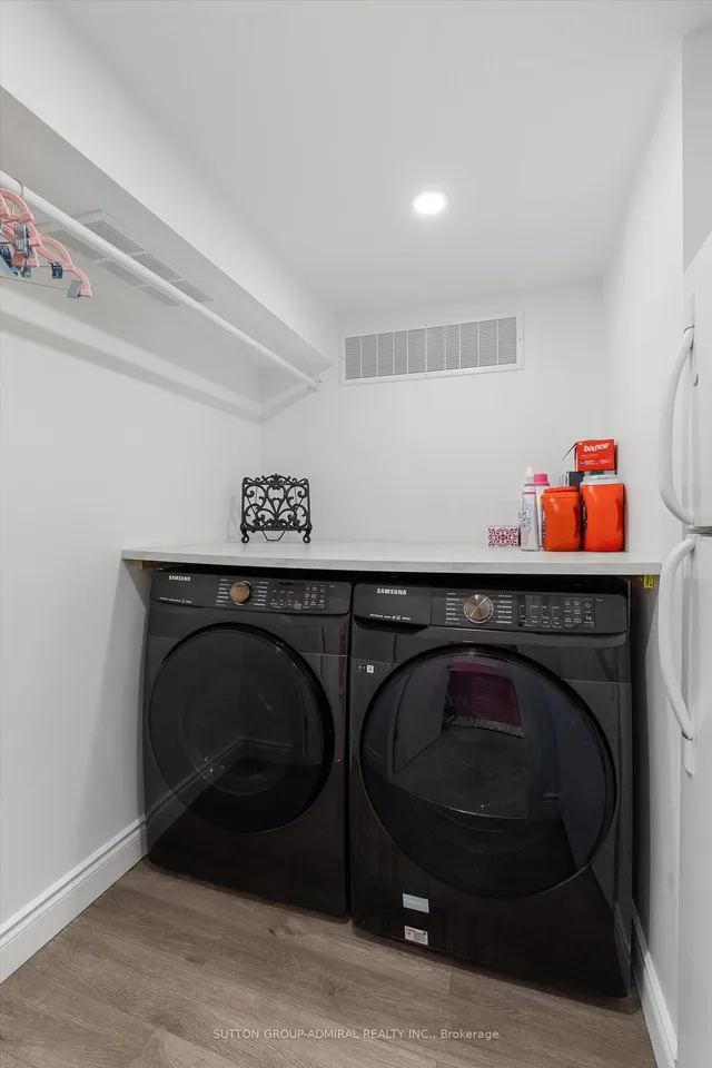 Additional image 27 of 75 Collinson Blvd