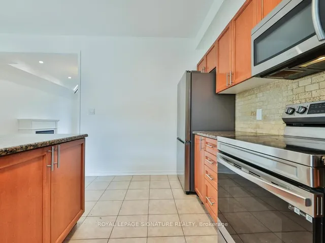 Additional image 19 of 41 Stagecoach Circ