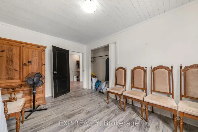 Additional image 22 of 50 Queen St