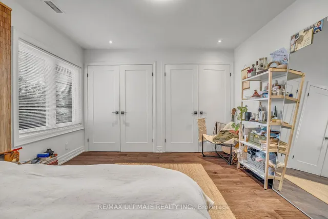 Additional image 36 of 963 Lansdowne Ave