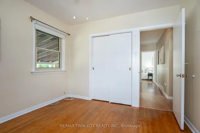 Additional image 34 of 148 Siebert Ave