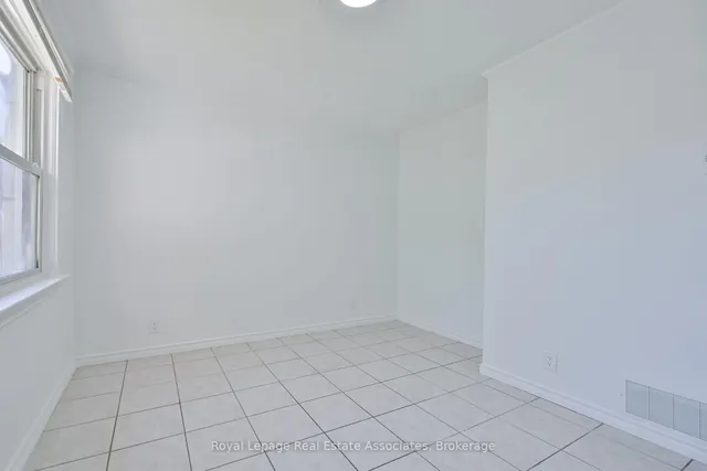 Additional image 5 of 20 East Dr