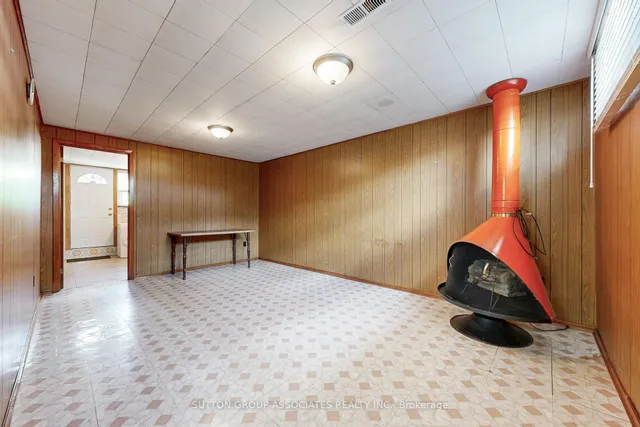 Additional image 22 of 22 Woodenhill Crt