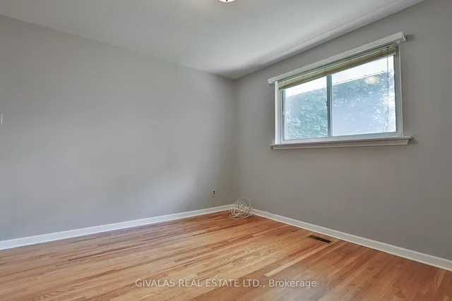 Additional image 17 of 63 Alpaca Dr