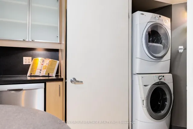 Additional image 17 of 550 Queens Quay Unit 126