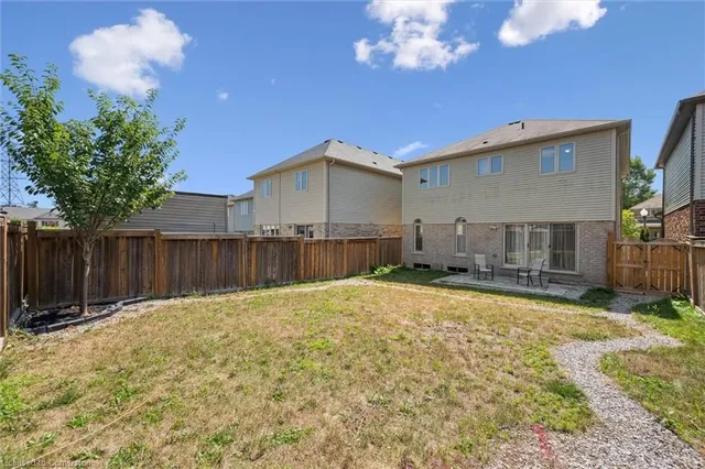 Additional image 38 of 58 Elmbank Trail