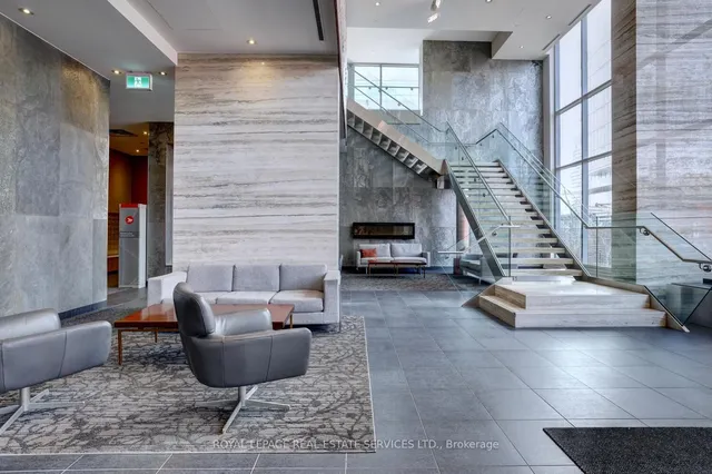 Additional image 3 of 15 Iceboat Terr Unit 3515