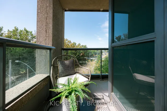 Additional image 21 of 219 Fort York Blvd Unit 409