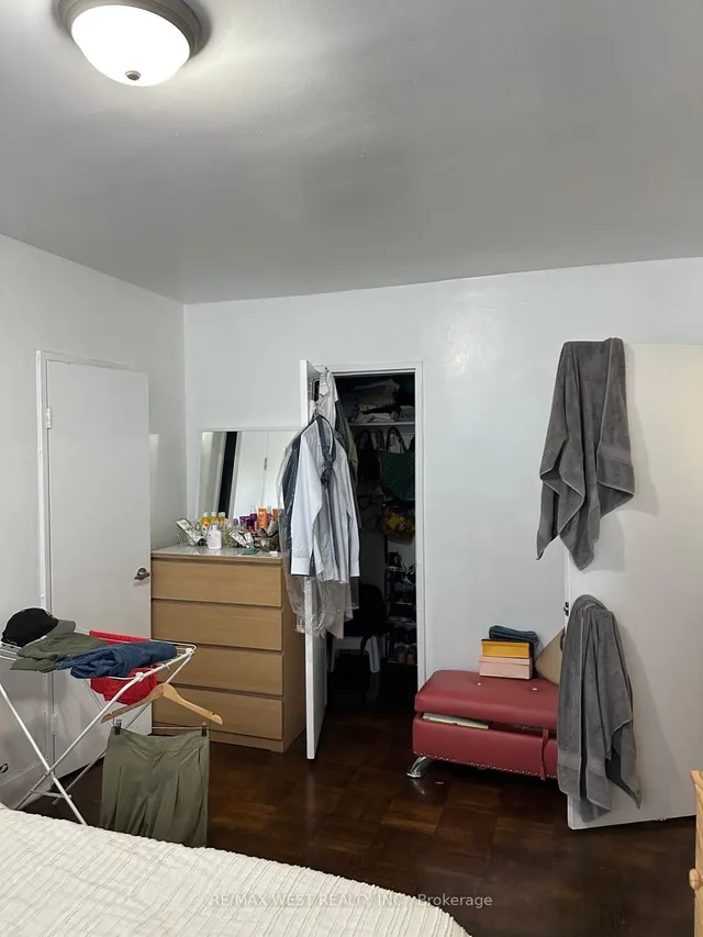 Additional image 8 of 2550 Bathurst St Unit 205