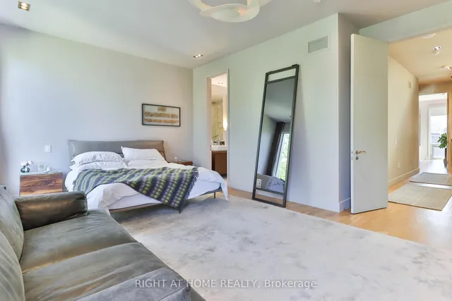 Additional image 7 of 18 Mitchell Ave