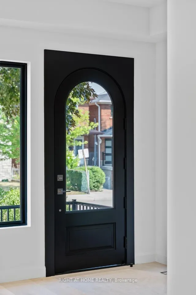 Additional image 50 of 85 Holborne Ave