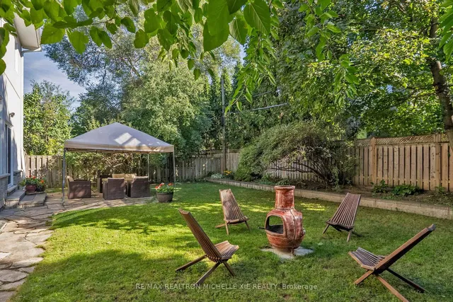 Additional image 44 of 12 Addison Cres