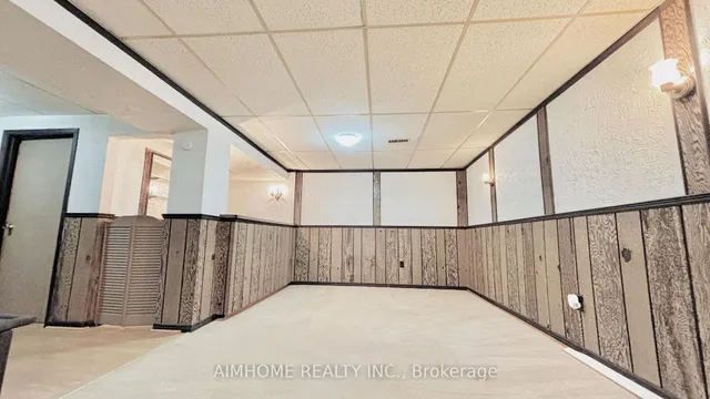 Additional image 32 of 19 Sunderland Cres