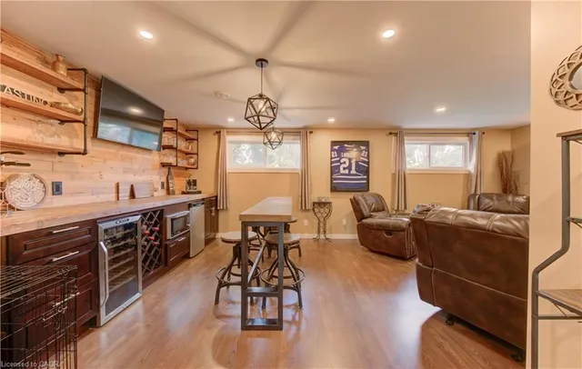 Additional image 18 of 109 Westchester Dr