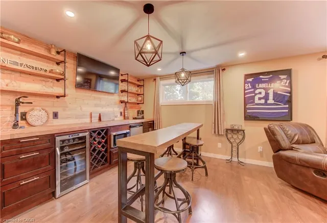 Additional image 19 of 109 Westchester Dr