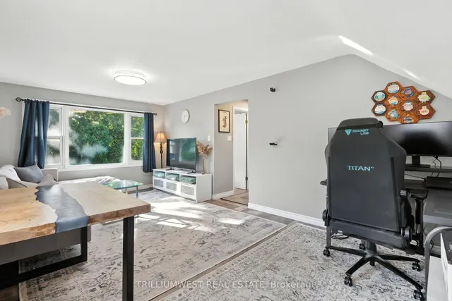 Additional image 31 of 154 Montgomery Rd