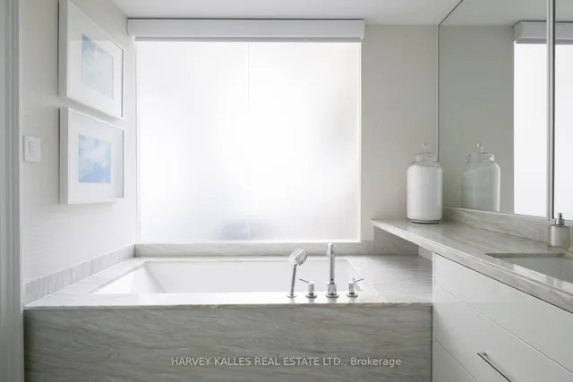 Additional image 22 of 127 Pears Ave