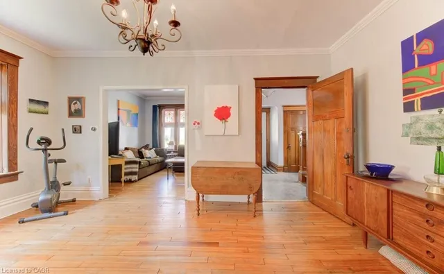 Additional image 23 of 43 Irvin St