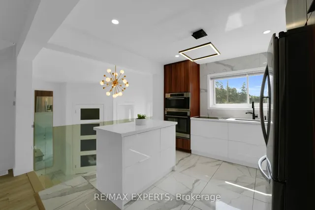 Additional image 13 of 94 Bonis Ave