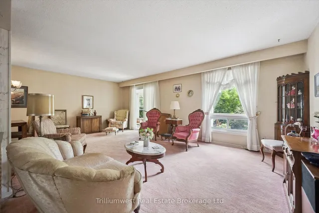 Additional image 5 of 282 Westheights Dr