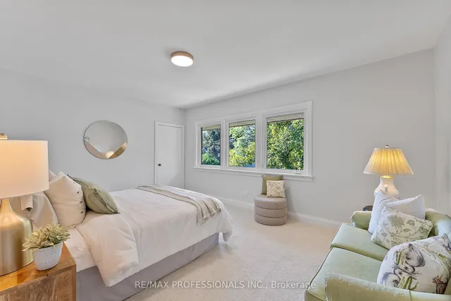 Additional image 31 of 28 Colwood Rd